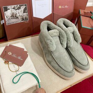 ❄️ Loro Piana Shearling-Lined Ankle Booties ❄️